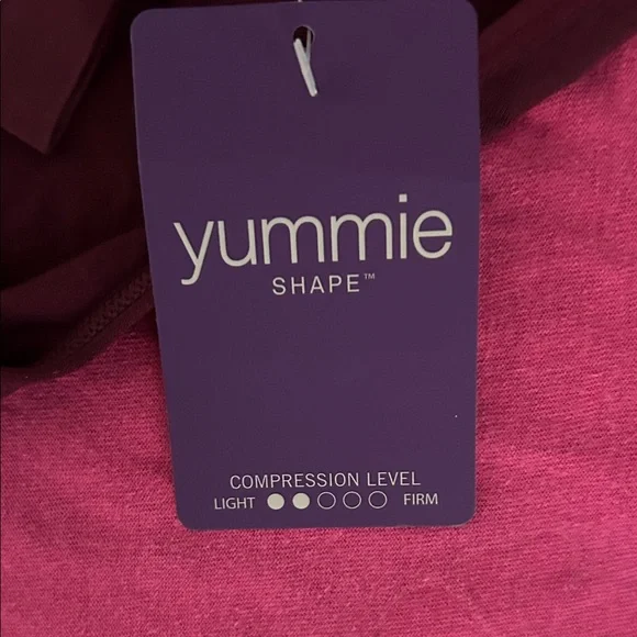 Yummie temperature regulating Maroon High-Neck light compression Bodysuit - Picture 4 of 4